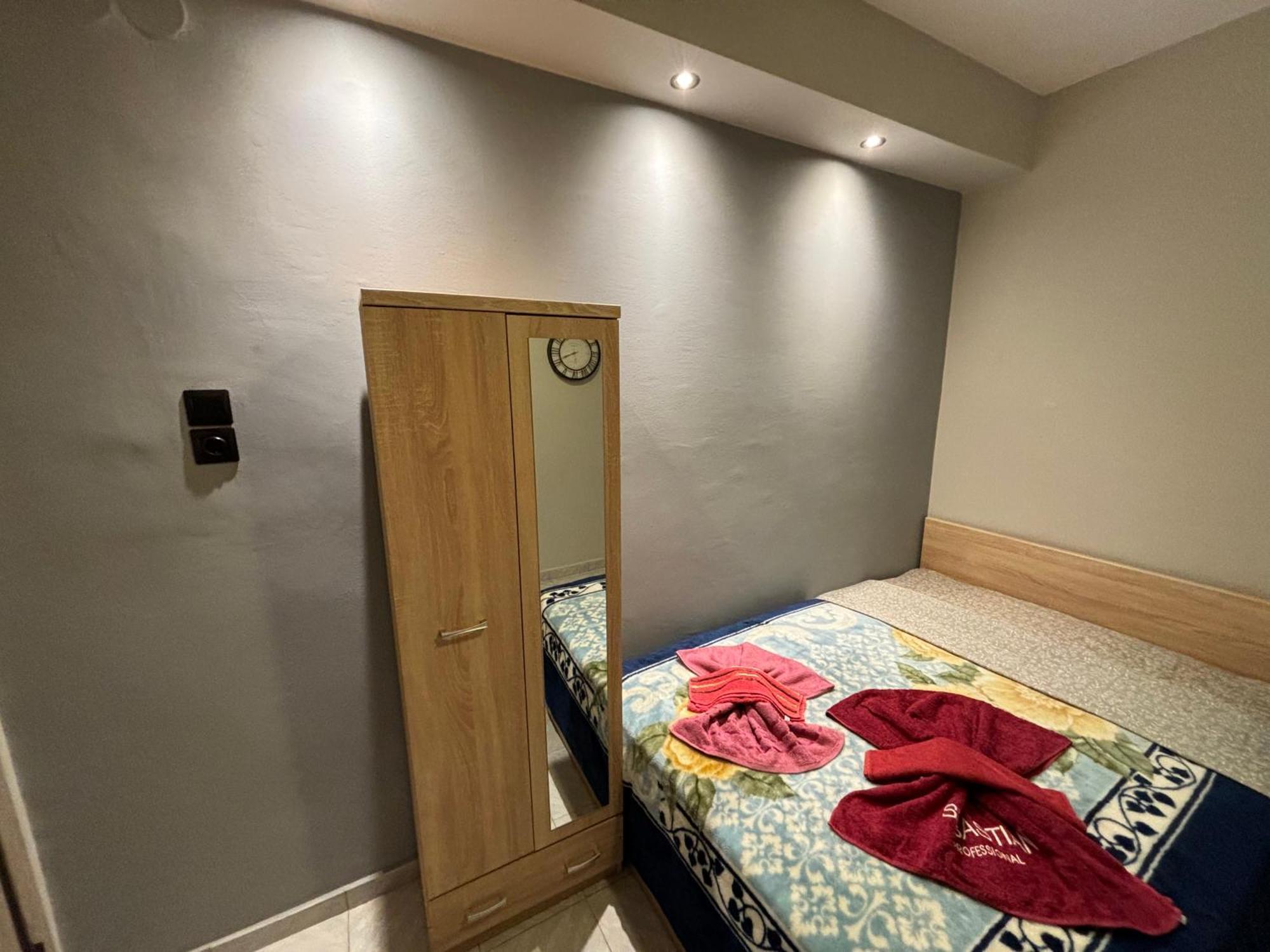 Jordans Room 11 سالونيك المظهر الخارجي الصورة