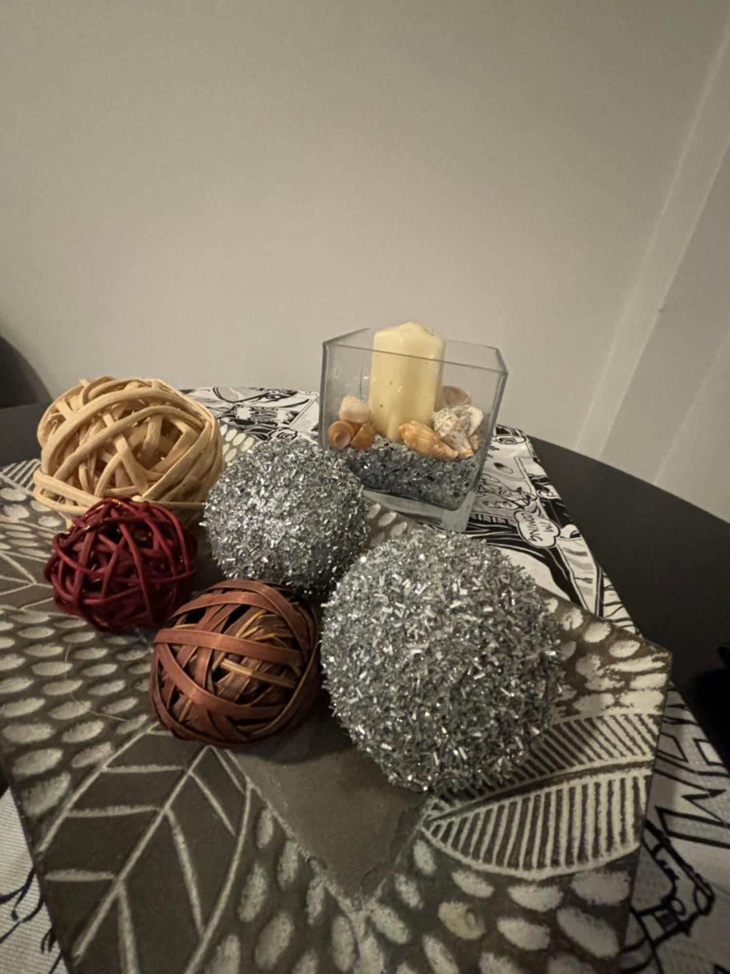 Jordans Room 11 سالونيك المظهر الخارجي الصورة